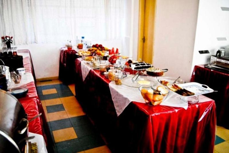 Hotel Puava Guarapuava Buitenkant foto